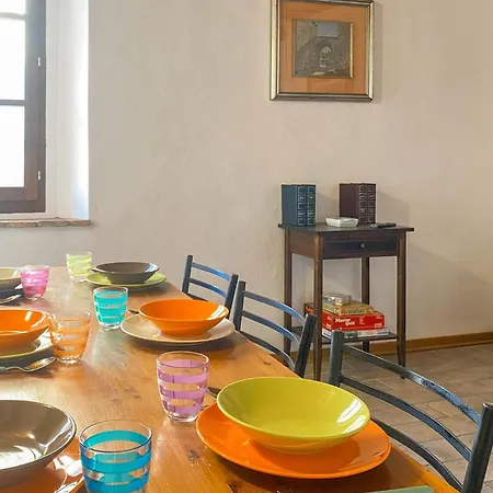 3 Bedroom Stunning In * מורלו