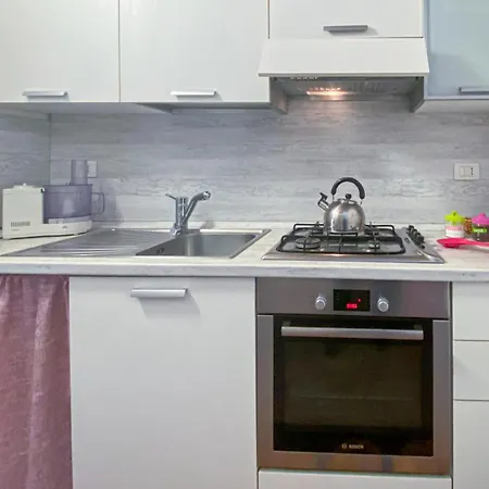 3 Bedroom Stunning In מורלו